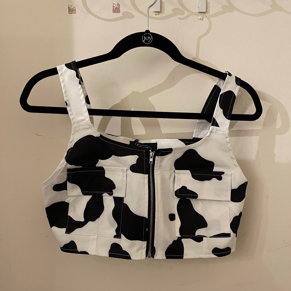 Cider cow print crop tank